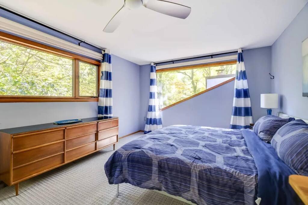 Spacious Design In Woods - Bushkill-poconos * Bushkill