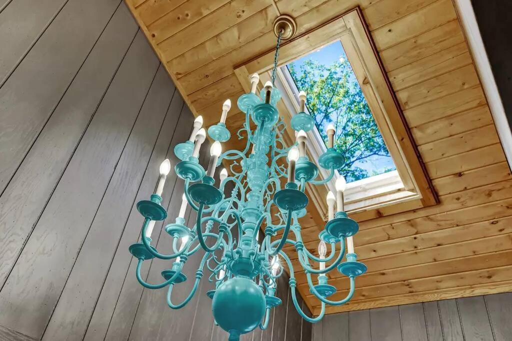 Spacious Design In Woods - Bushkill-poconos Holiday home Bushkill