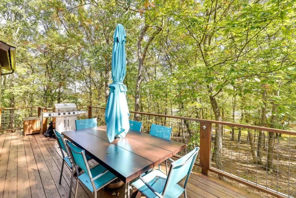 Spacious Design In Woods - Bushkill-poconos * Bushkill