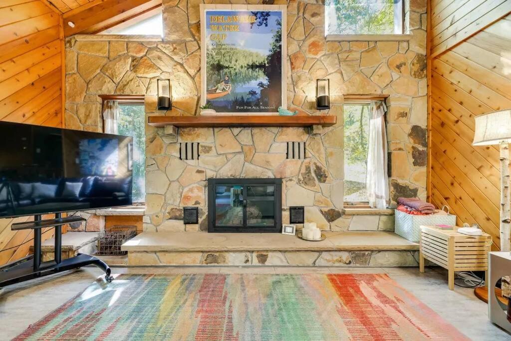 Holiday home Spacious Design In Woods - Bushkill-poconos