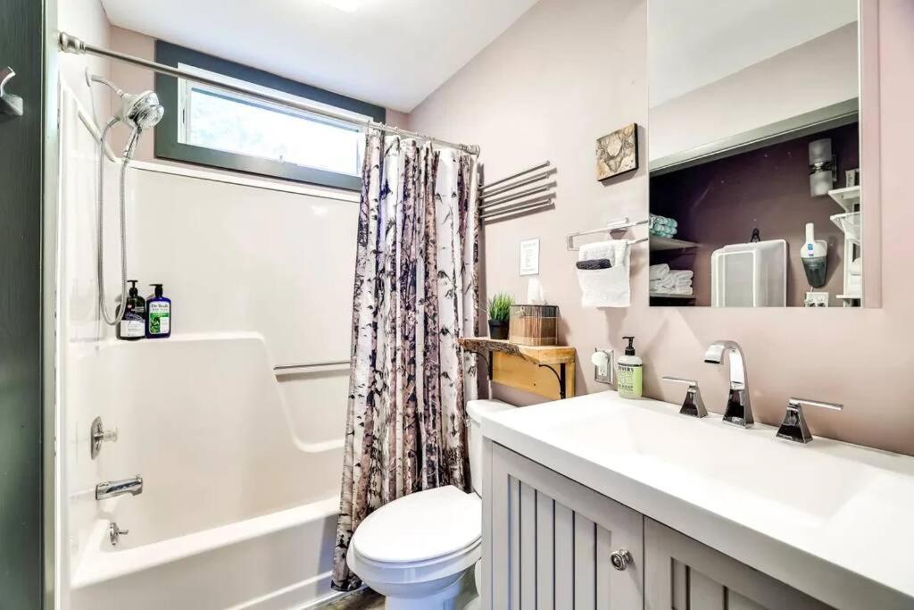 Spacious Design In Woods - Bushkill-poconos Holiday home Bushkill